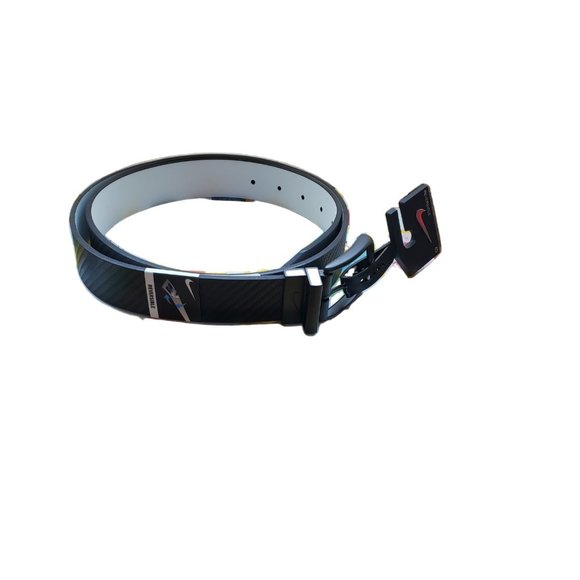 NIKE MENS LEATHER TEXTURED‎ REVERSIBLE GOLF BELT BLACK/WHITE SIZE:  40 - Picture 2 of 5